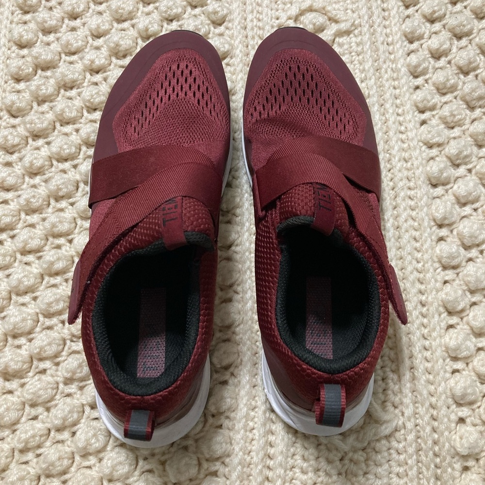 TIEM spin shoe